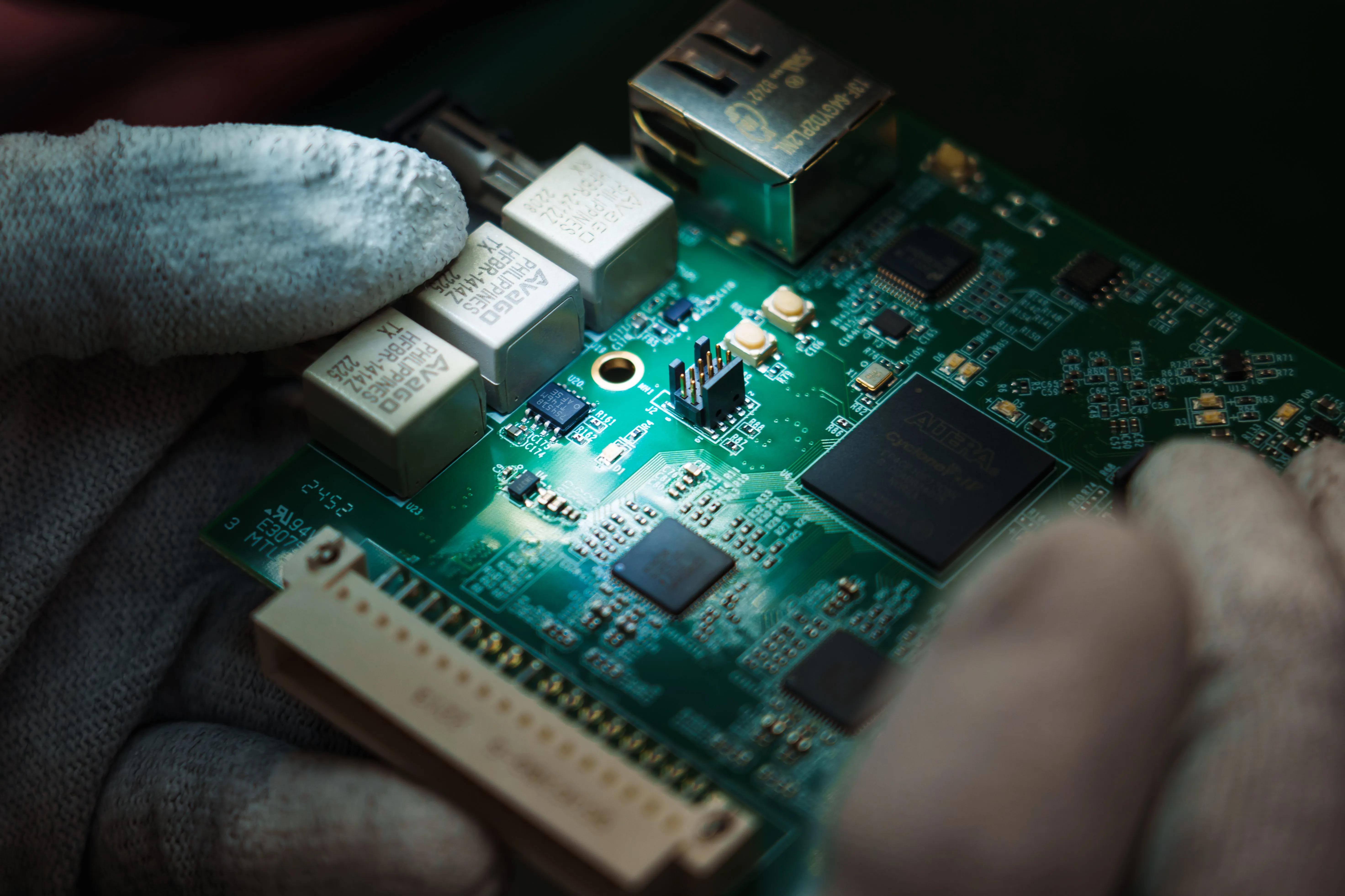 苏州赫智铖电子 苏州赫智铖电子